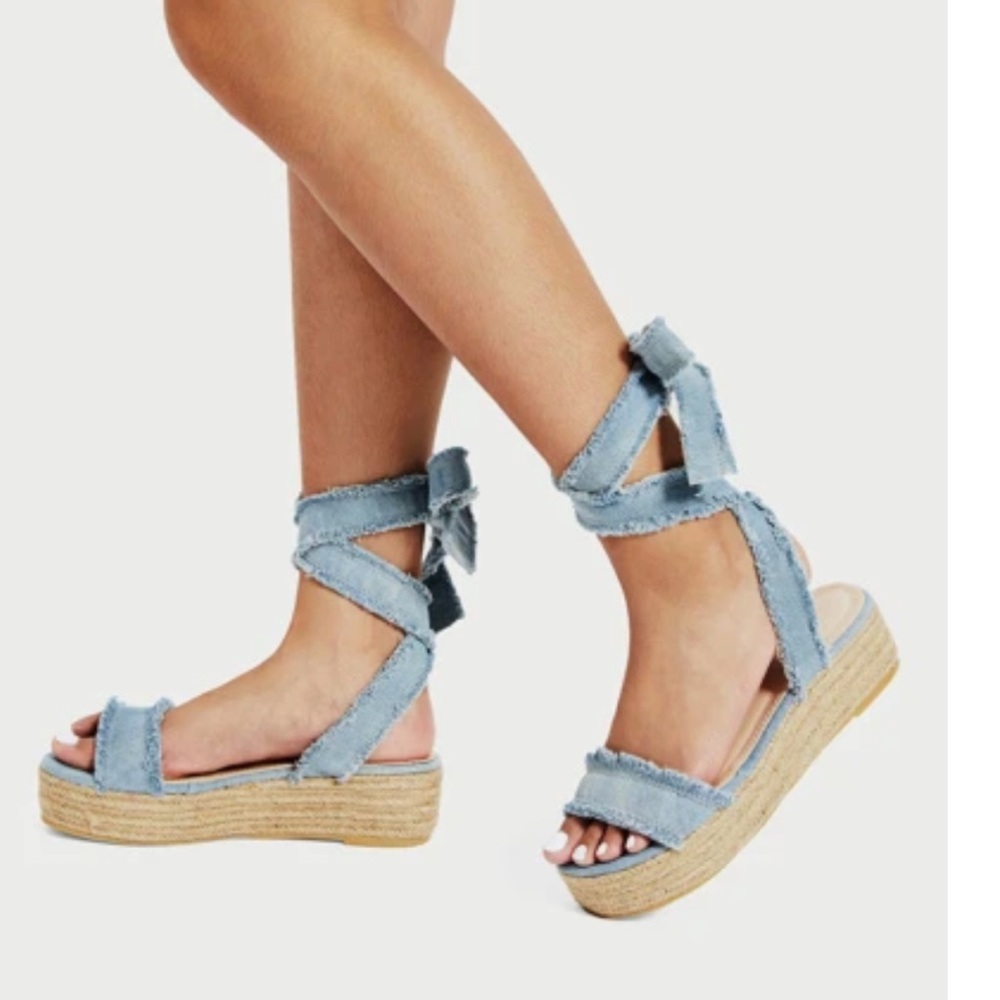 Women’s SoFree Shoes Denim Chambray Lace Up Platform Espadrille Sandals
